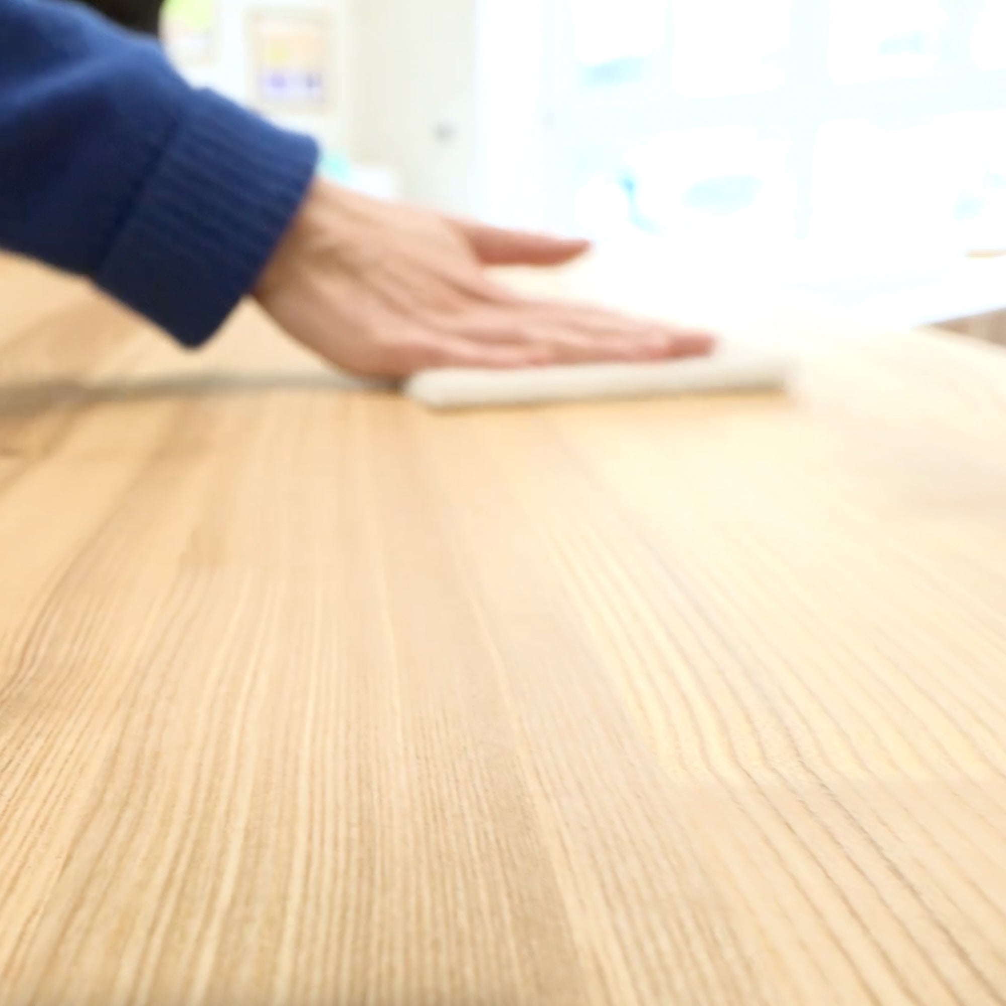 Massivholzmöbel pflegen & reparieren