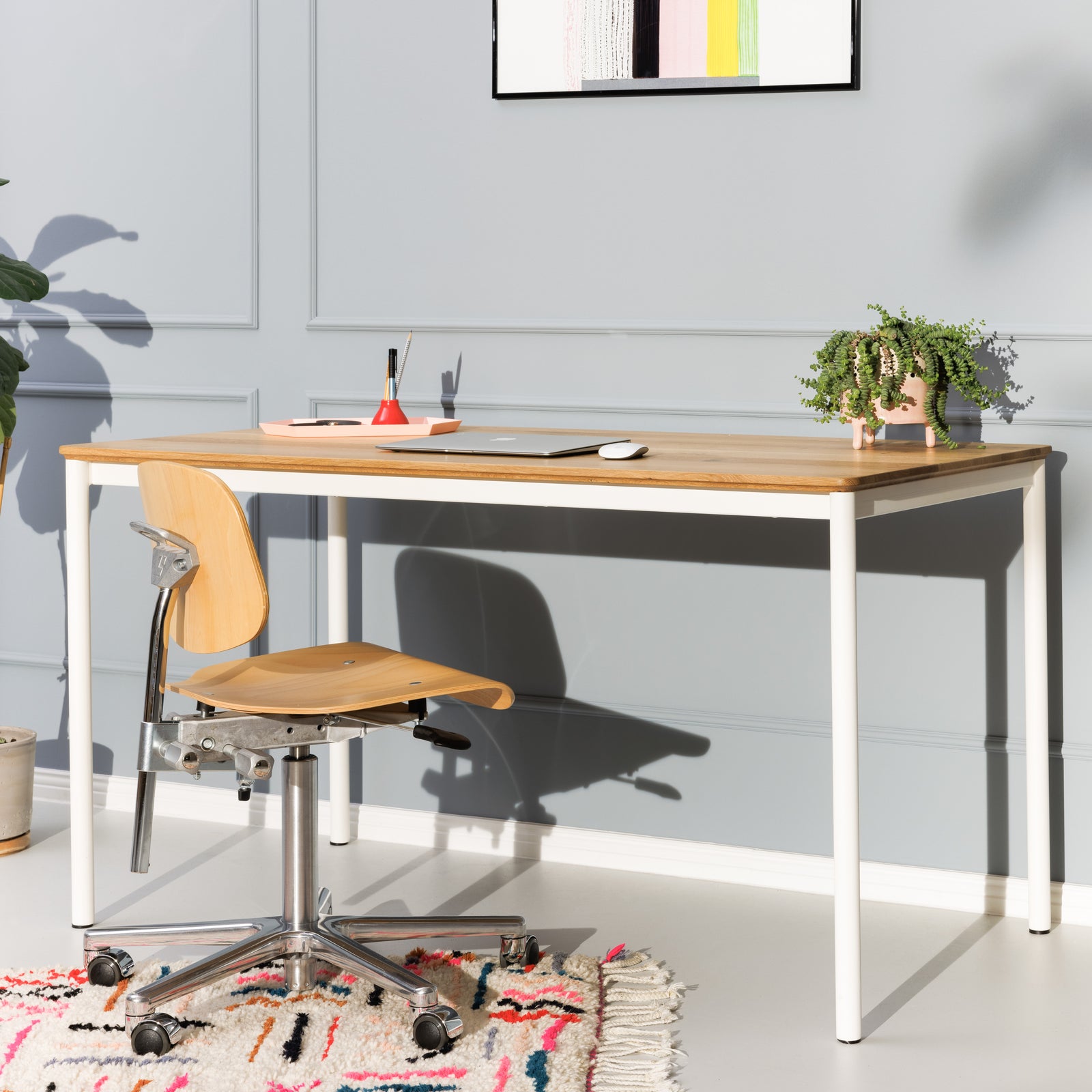 Minimalistischer Schreibtisch Mira Naturholz Tischplatte hochwertig handgefertigt auf Maß