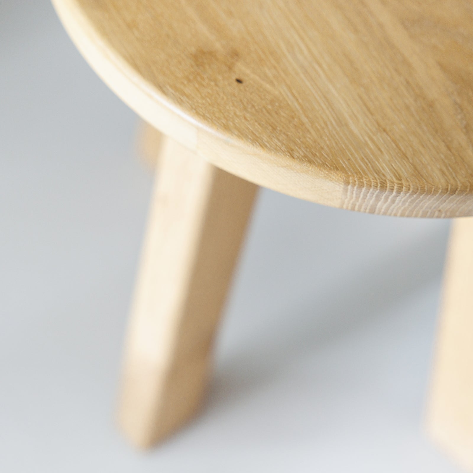 Echtholz mit biologischer Ölung und schöner Maserung