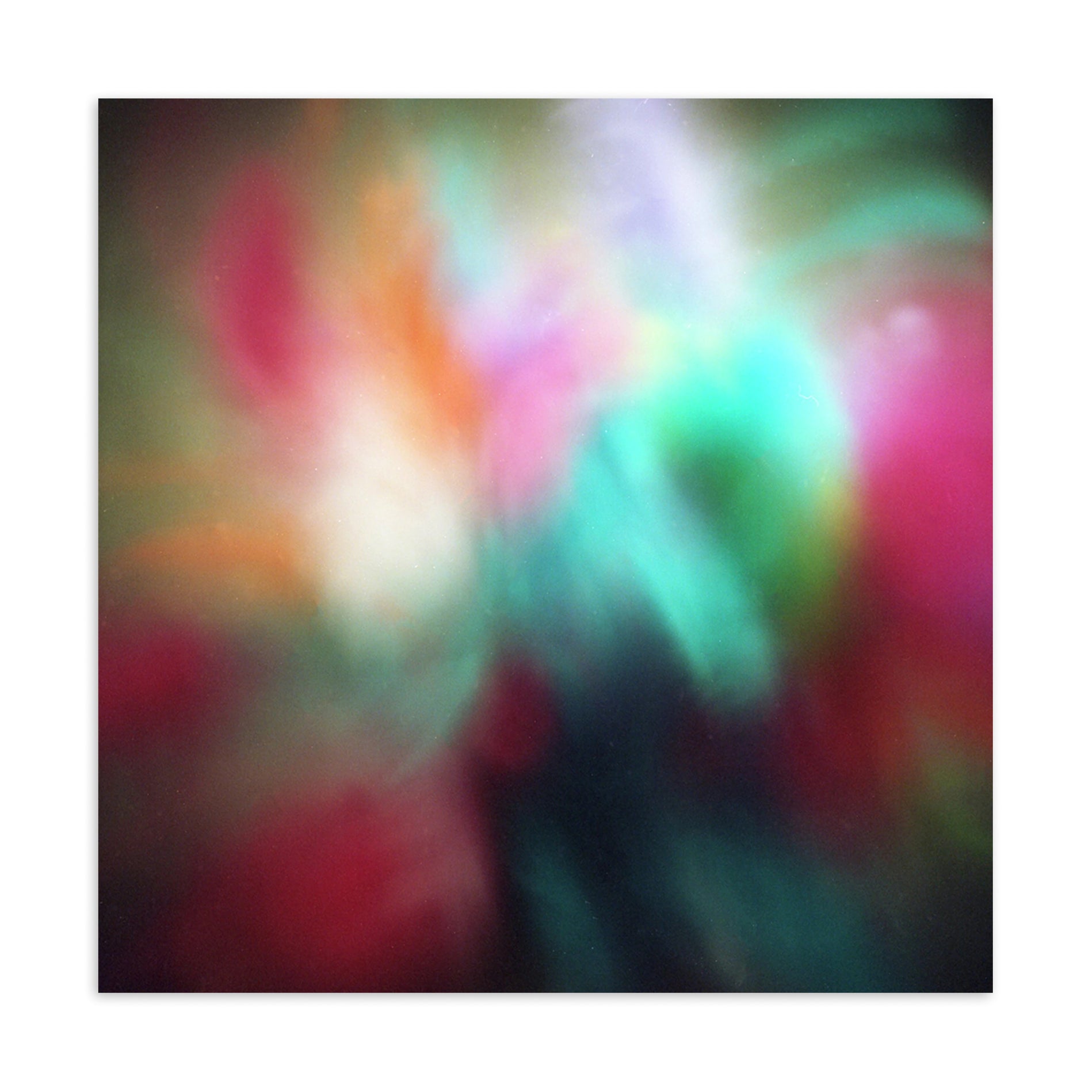 Kunstgalerie für Abstrakte Fotografie aus Belin Langzeitbelichtung Aurora Lichter Ballon Larissa Honsek Mix aus Türkis, Pink, Lila, Rot, Orange etc.