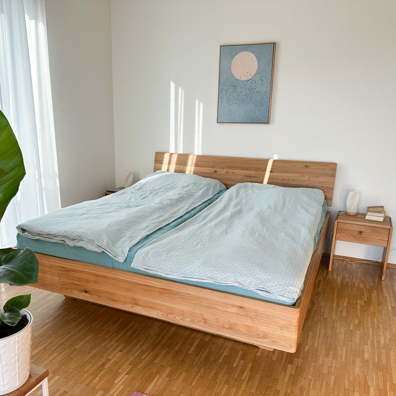 Schwebebett Schöneberg aus Eiche