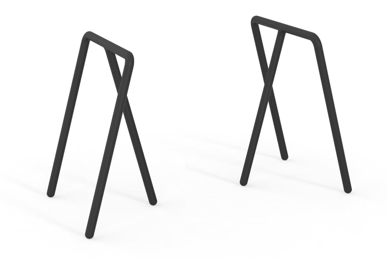 Schwarze Tischböcke aus Metall