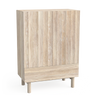 Design Highboard in hellgeölter Eiche und eleganten Wellen und Stauraum