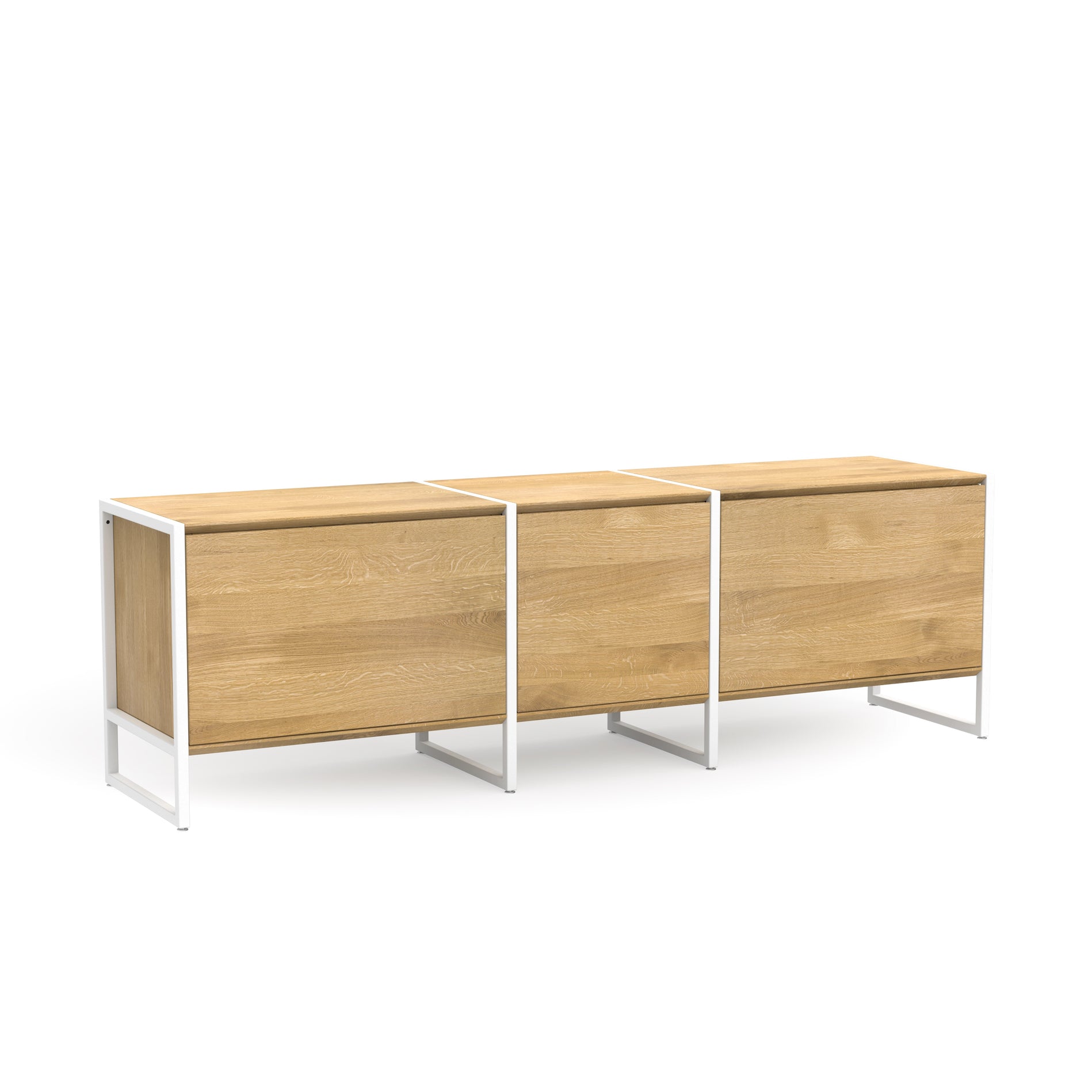 Sideboard aus Naturholz mit einem schmaleren mittigen Modul, kombiniert mit hochwertigen weißen Metallbeinen und praktischen Türen