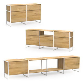 Modulares Sideboard-System aus nachhaltigem Naturholz mit weißen Metallbeinen 