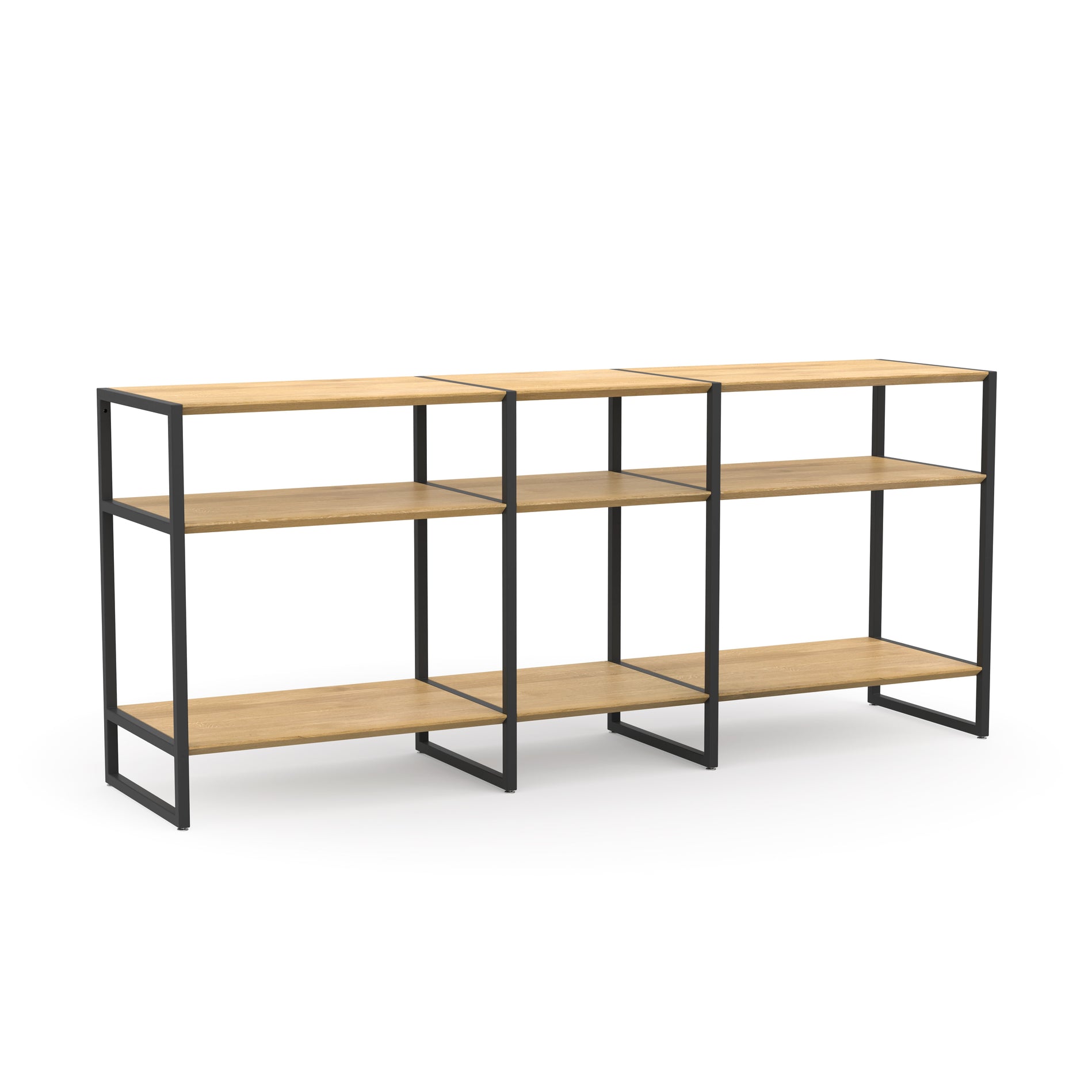 Sideboard aus massivem Naturholz mit schwarzen Metallakzenten und Regalbrettern im modernen Design