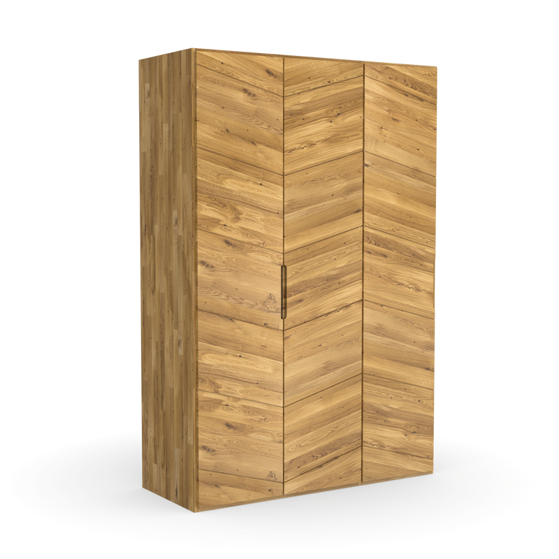 Hochwertiger Massivholz Kleiderschrank aus zertifiziertem Holz 